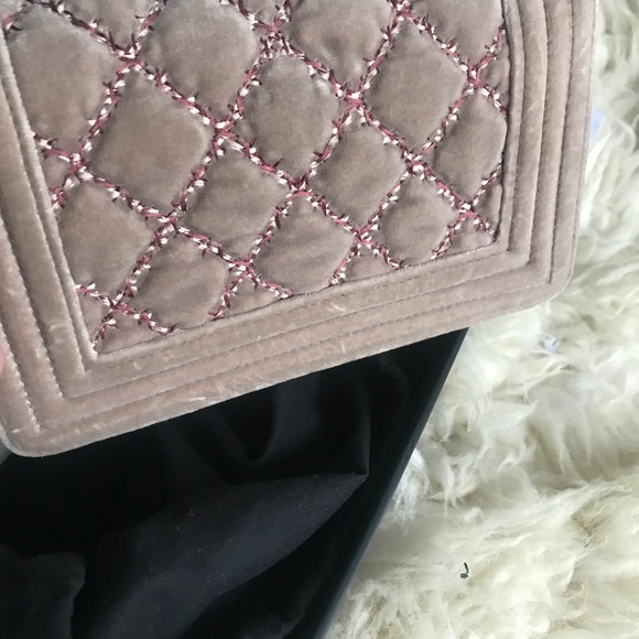 Chanel boy 👜 - Picture 11 of 15